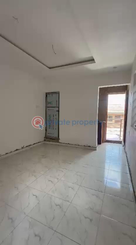 1 bedroom Mini Flat For Rent Off Pedro Road Shomolu Palmgroove Shomolu Lagos - 0