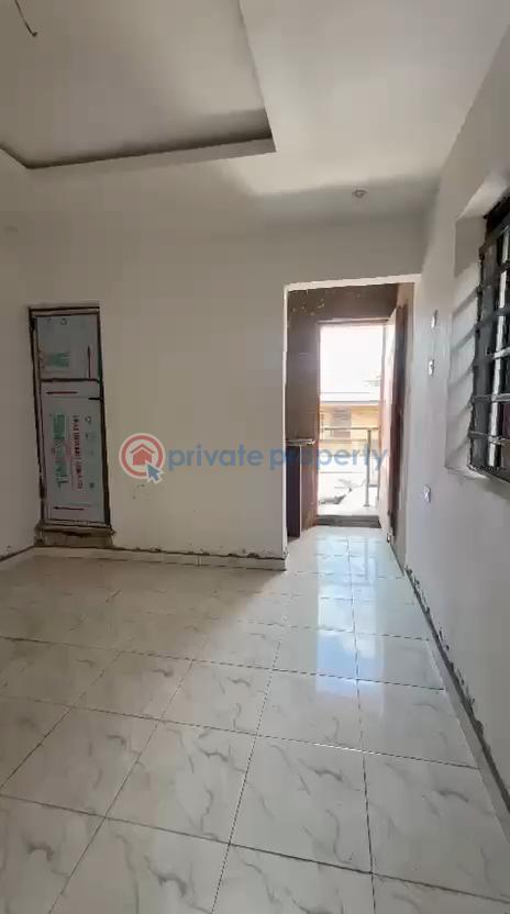 1 bedroom Mini Flat For Rent Off Pedro Road Shomolu Palmgroove Shomolu Lagos - 1