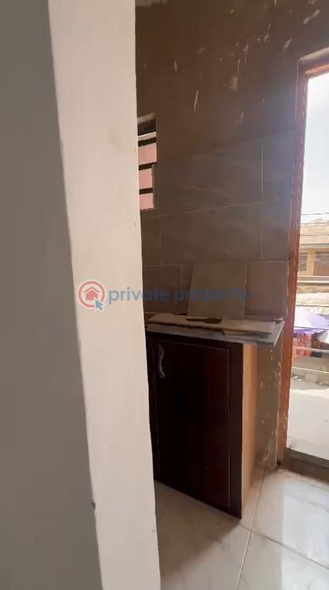 1 bedroom Mini Flat For Rent Off Pedro Road Shomolu Palmgroove Shomolu Lagos - 3