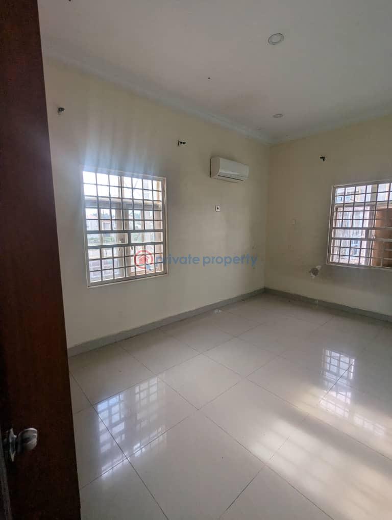 2 bedroom Block Of Flats For Rent Jahi Gilmore Jahi Abuja Phase 2  - 7