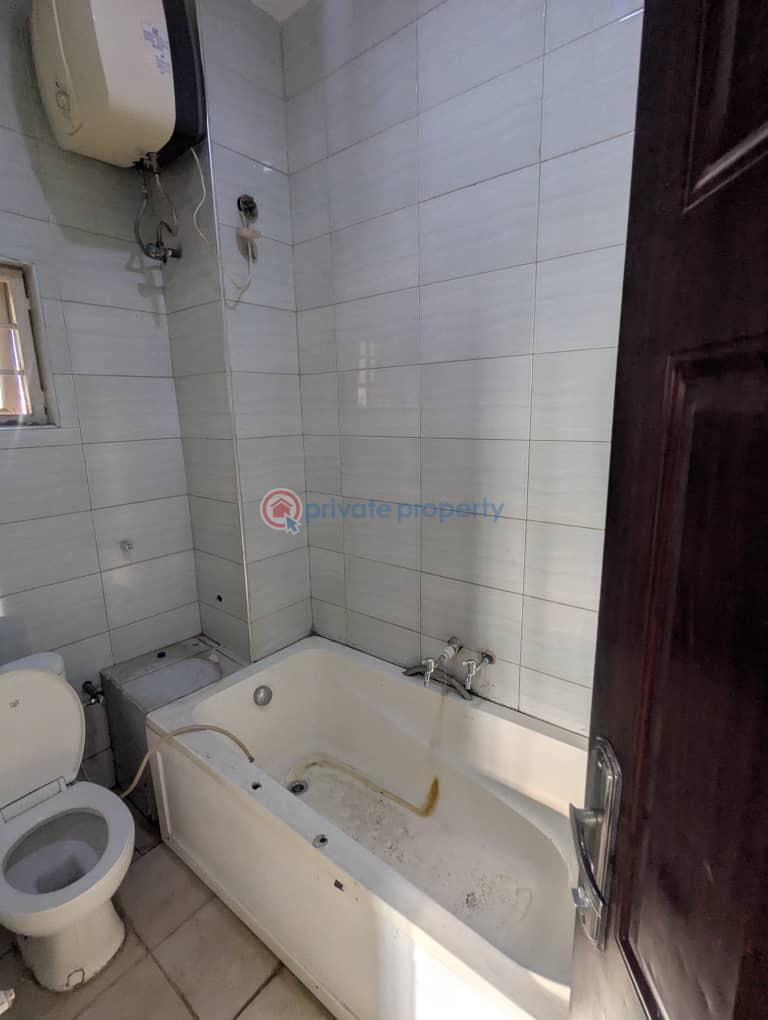 2 bedroom Block Of Flats For Rent Jahi Gilmore Jahi Abuja Phase 2  - 6