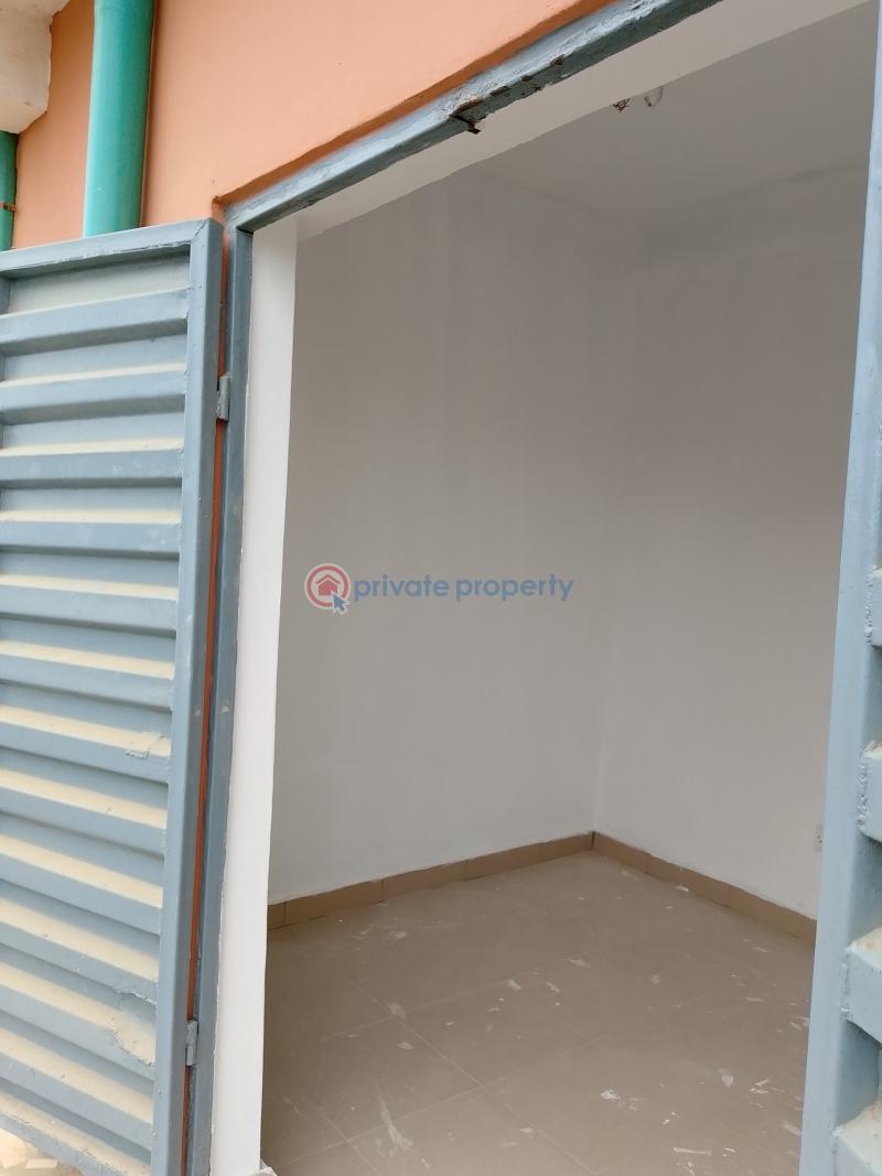 A standard shop to let at orimerunmu - 5 Shop For Rent Orimerunmu Olowotedo Ibafo Ogun area  - 5