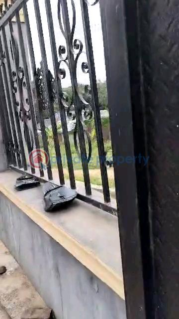 A standard story building of 6 blocks of flat - 5 House For Sale Ikorodu Lagos - 5