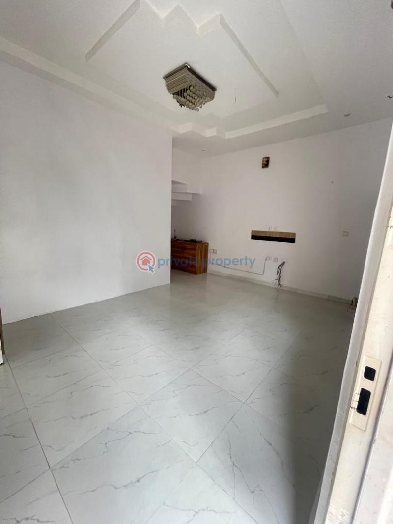 Room or Boys Quarter For Rent Colman Nwafor Just Immediately After Van Daniel Estate, Orchide Road Along Lekki Expressway Lagos - 2