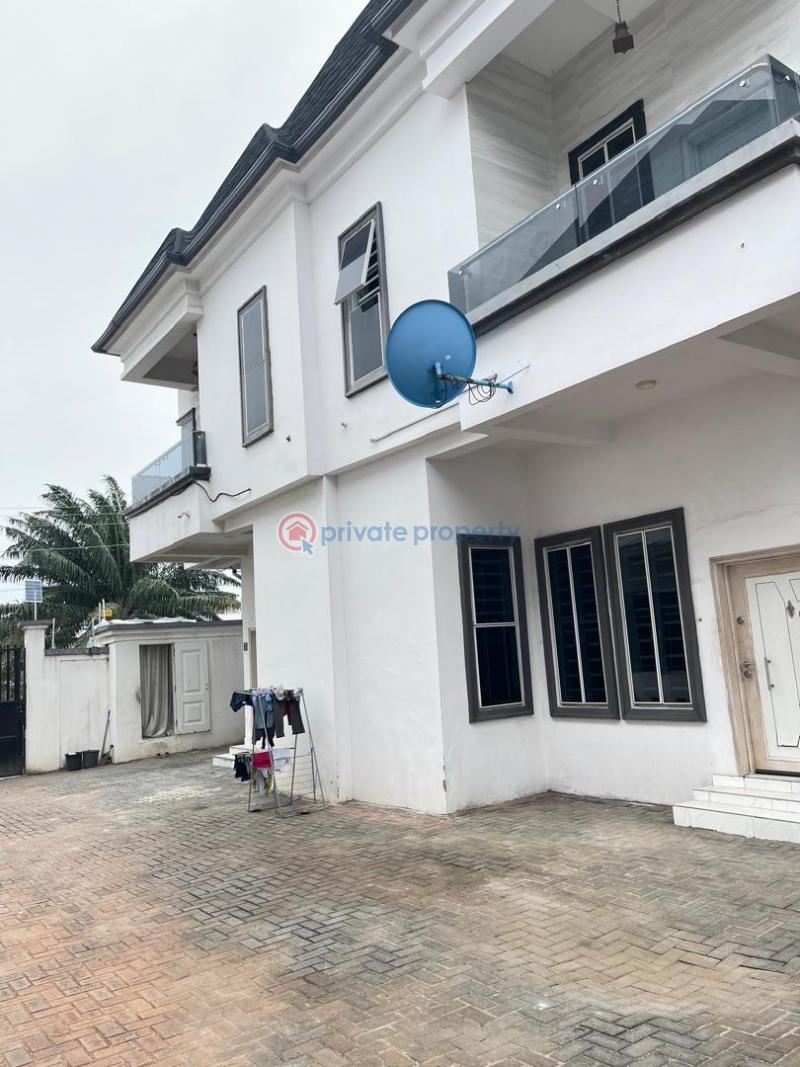 Room or Boys Quarter For Rent Colman Nwafor Just Immediately After Van Daniel Estate, Orchide Road Along Lekki Expressway Lagos - 0