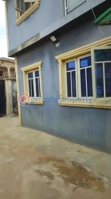 3 bedroom Flat & Apartment For Sale Olaniyi Ending Area New Oko Oba Abule Egba Lagos - 5