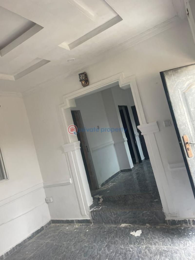 2 bedroom Block Of Flats For Rent Maryland Close Akoto Estate Elebu Akala Express Ibadan Oyo - 3