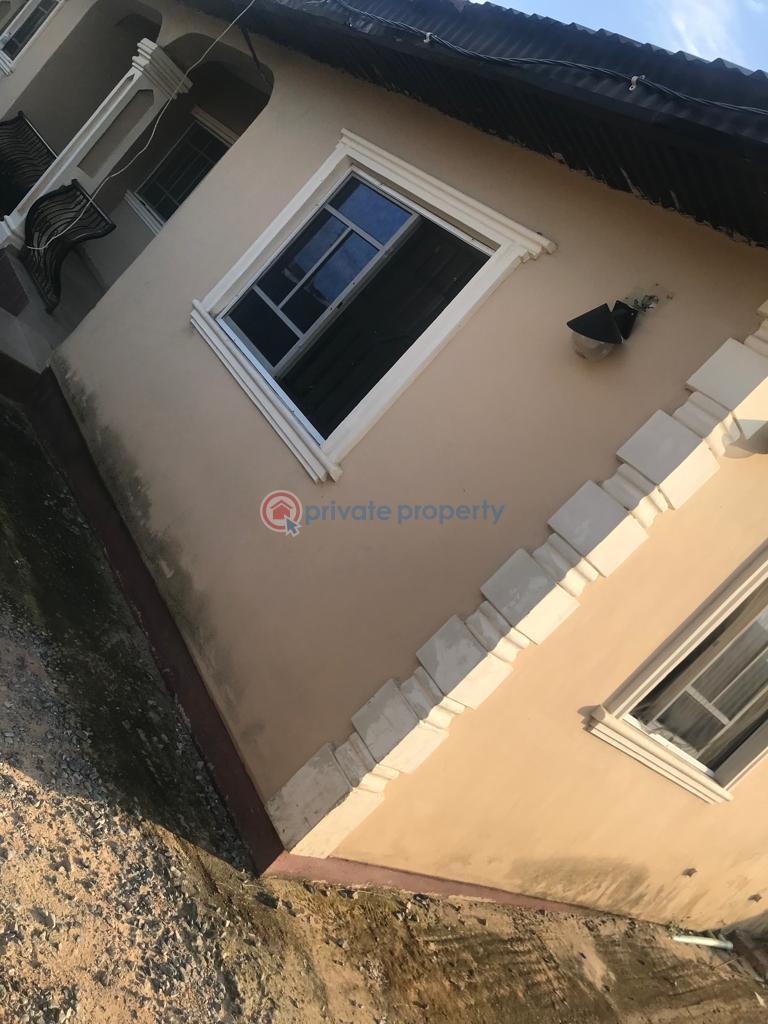 2 bedroom Bungalow For Rent Cele Rainbow Tipper Garage Akala Express Ibadan Oyo - 3
