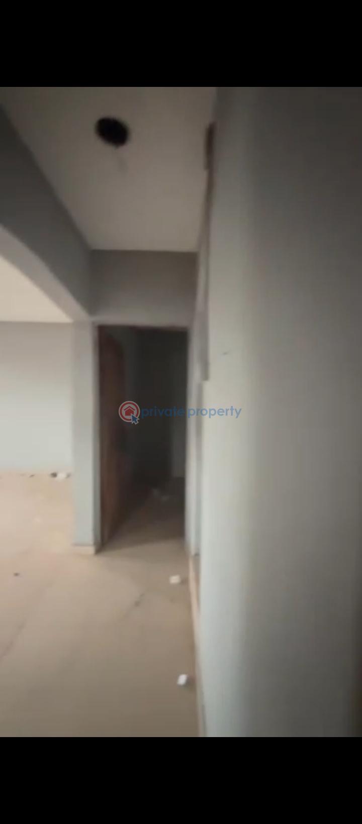 2 bedroom Block Of Flats For Rent Off Ilaje Rd Bariga Lagos Shomolu Lagos - 1