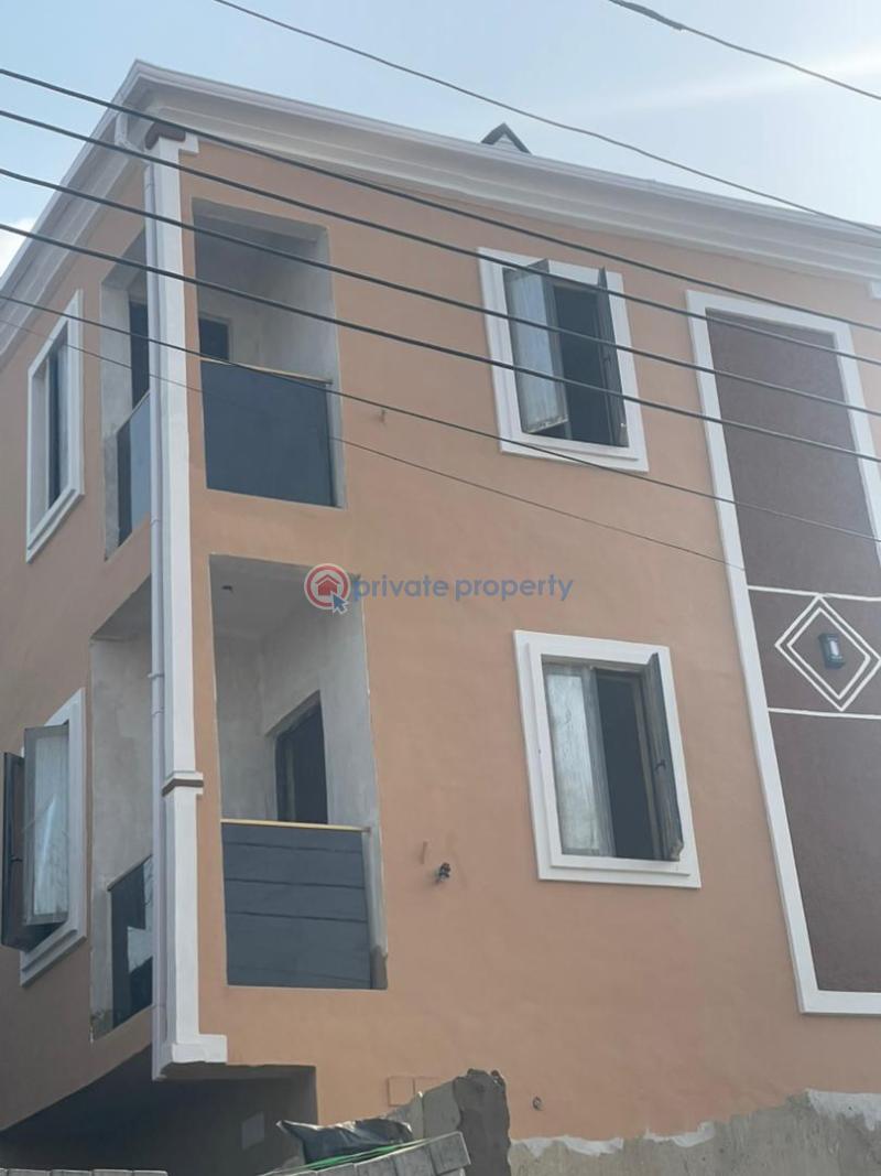 1 bedroom Self Contain For Rent Pedro Palmgrove Area Palmgroove Shomolu Lagos