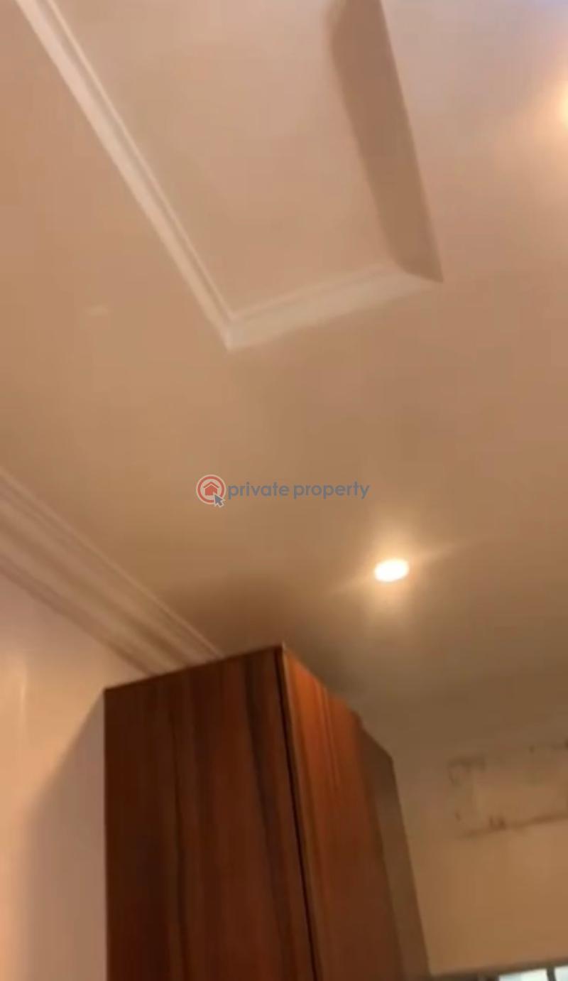 1 bedroom Mini Flat For Rent Alagomeji Yaba Lagos - 1