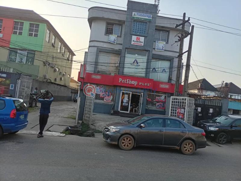 Mall/Complex/Plaza For Sale Ifako-ogba Lagos