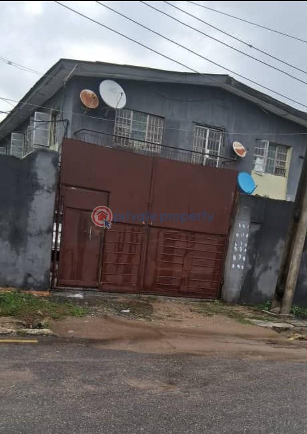 10 bedroom Flat & Apartment For Sale Adelabu Surulere Lagos - 4