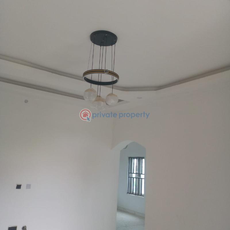 6 bedroom Townhouse For Sale Seaside Estate Badore Ajah Lagos - 9