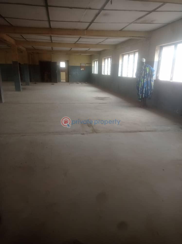 Warehouse For Sale Molete/anfani Road Molete Ibadan Oyo - 3