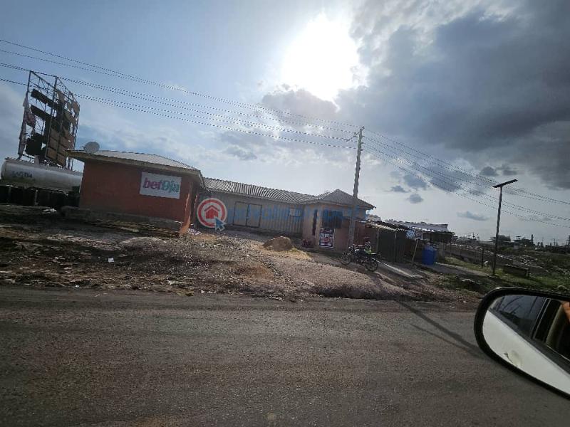 Commercial Land For Sale Toll Gate Ibadan Oyo - 0