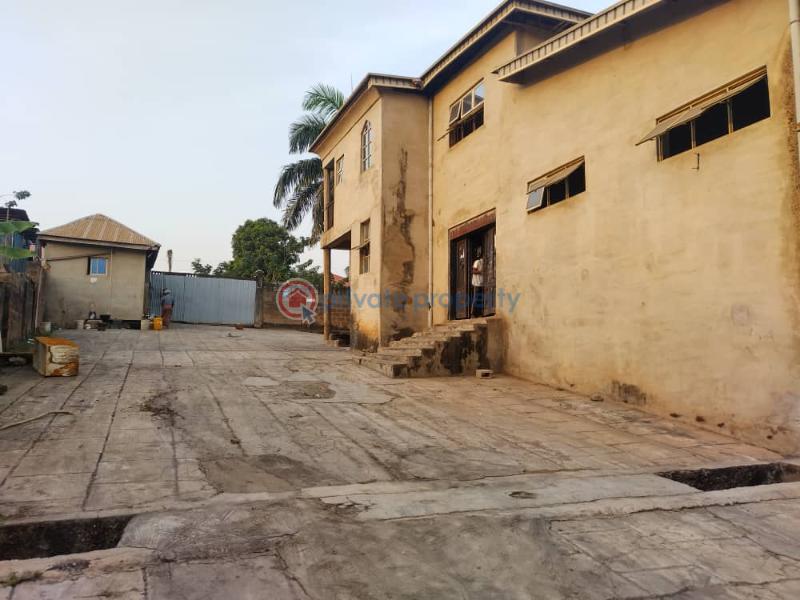 Warehouse For Sale Mile 110,apata Iyaganku Road Iyanganku Ibadan Oyo - 0