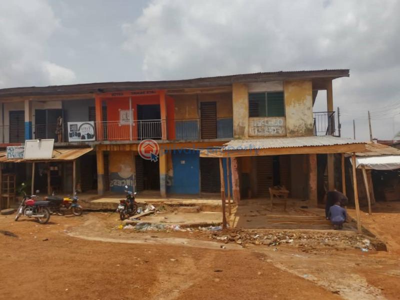 Mall/Complex/Plaza For Sale Idi Iroko, Amuloko Alanran Ibadan Oyo - 7
