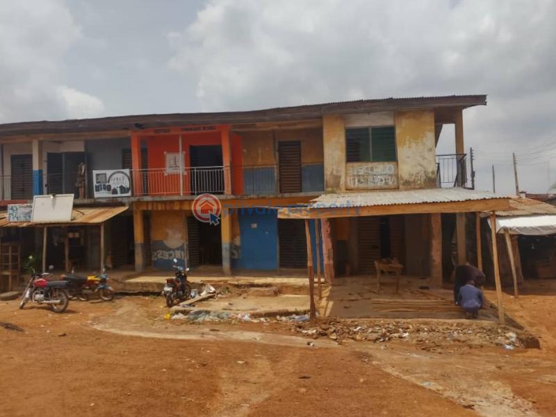 Mall/Complex/Plaza For Sale Idi Iroko, Amuloko Alanran Ibadan Oyo - 5