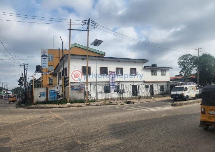 10 bedroom Townhouse For Sale Ilupeju Bye-pass Lagos