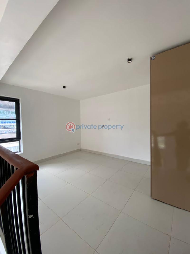1 bedroom Flat & Apartment For Rent Alagomeji Yaba Lagos - 5
