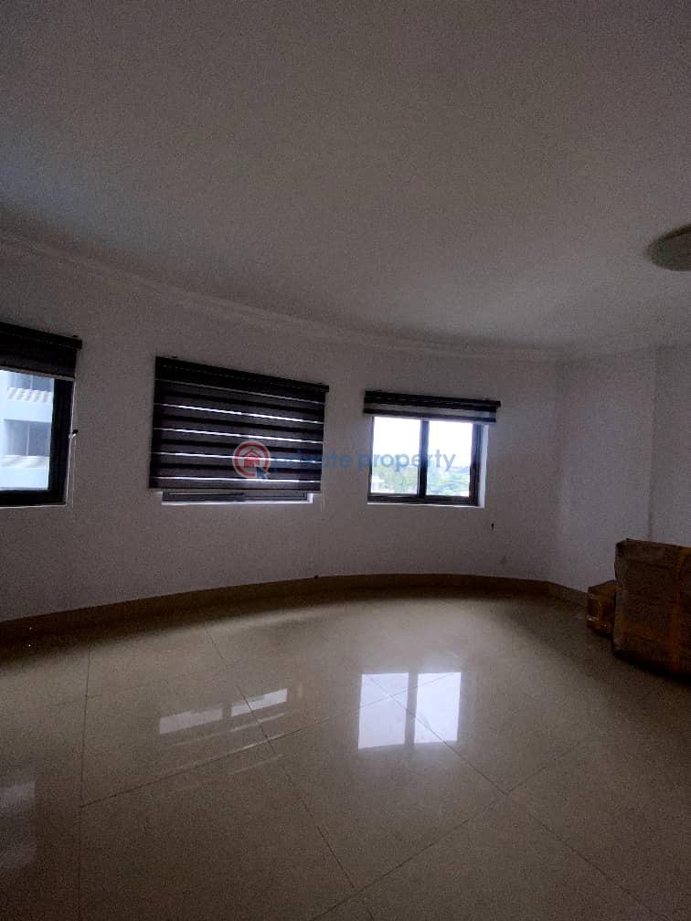 3 bedroom Block Of Flats For Rent Ikoyi Lagos - 3