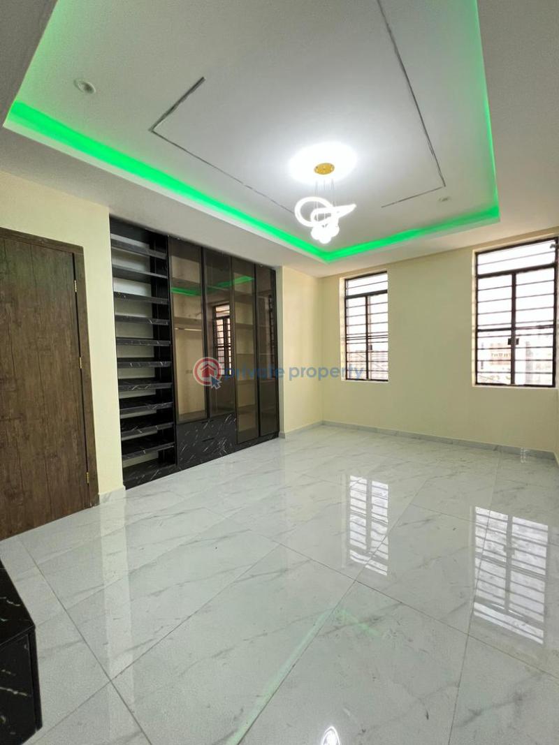 3 bedroom Flat & Apartment For Sale Lekki Phase 1 Lagos - 1