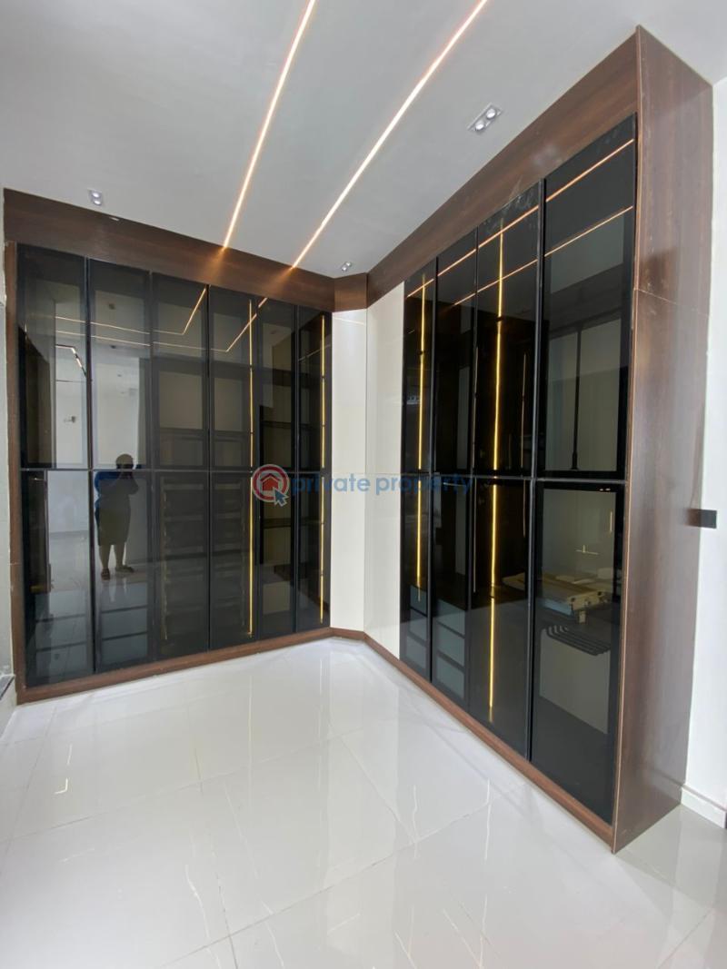 5 bedroom Detached Duplex For Sale Vgc Extension Lekki Lagos - 11