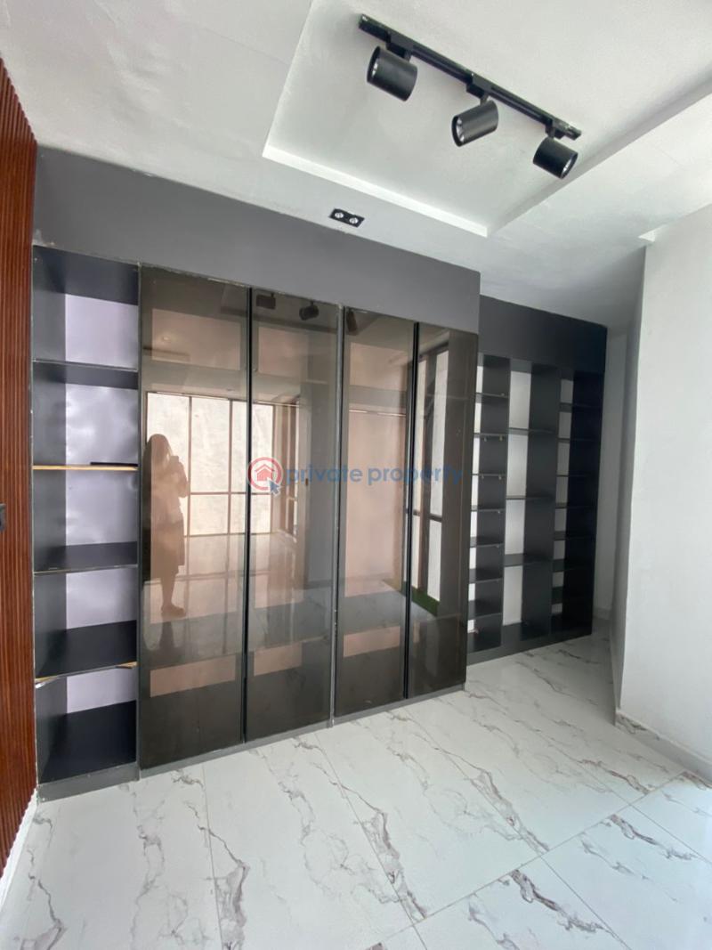 5 bedroom Detached Duplex For Sale Chevron Drive Lekki Lagos - 5