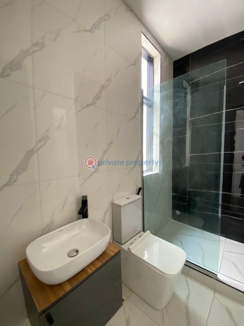 5 bedroom Detached Duplex For Sale Chevron Drive Lekki Lagos - 1