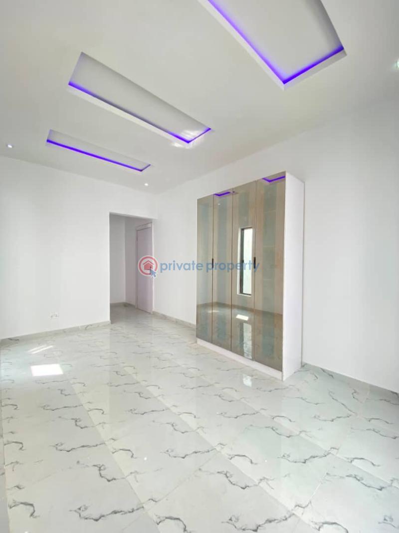 4 bedroom Detached Duplex For Sale Chevron Drive Lekki Lagos - 4