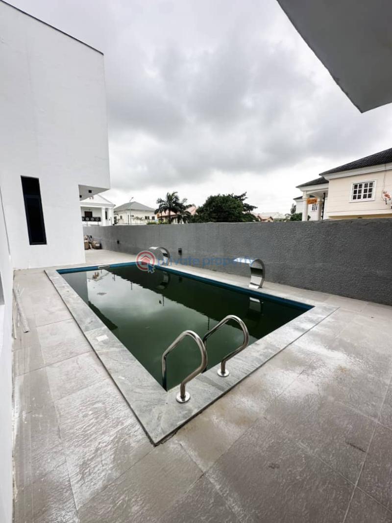5 bedroom Detached Duplex For Sale Lekki Phase 1 Lagos - 2