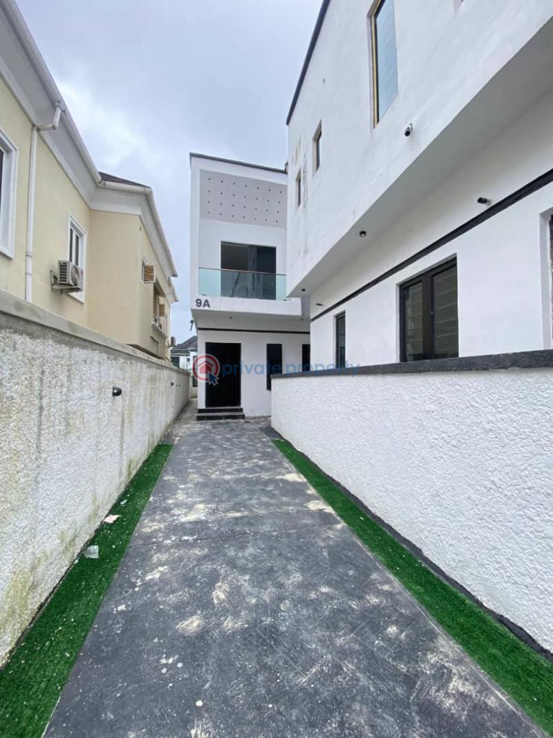 4 bedroom Semi detached Duplex For Sale Chevron Drive Lekki Lagos - 16