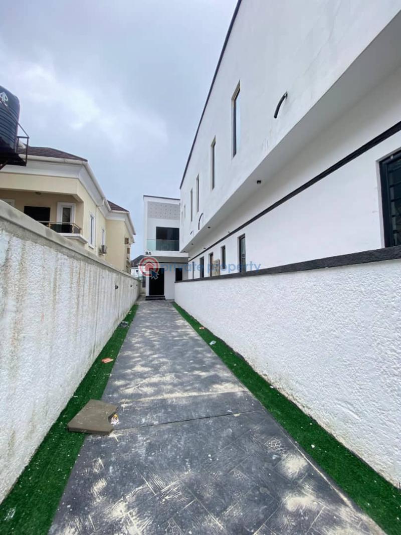 4 bedroom Semi detached Duplex For Sale Chevron Drive Lekki Lagos - 7