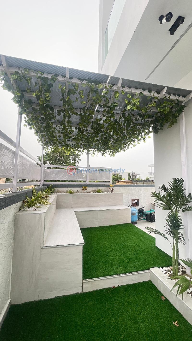 5 bedroom Detached Duplex For Sale Osapa Lekki Lagos - 24
