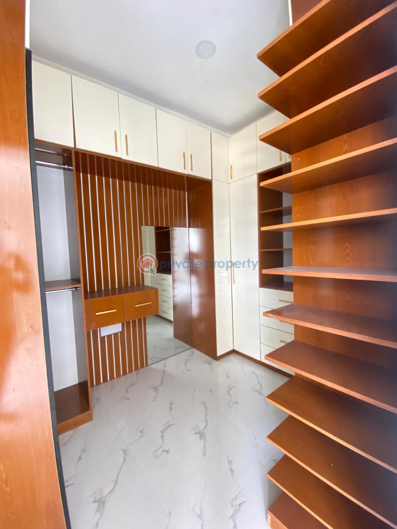 5 bedroom Detached Duplex For Sale Ikota Lekki Lagos - 1