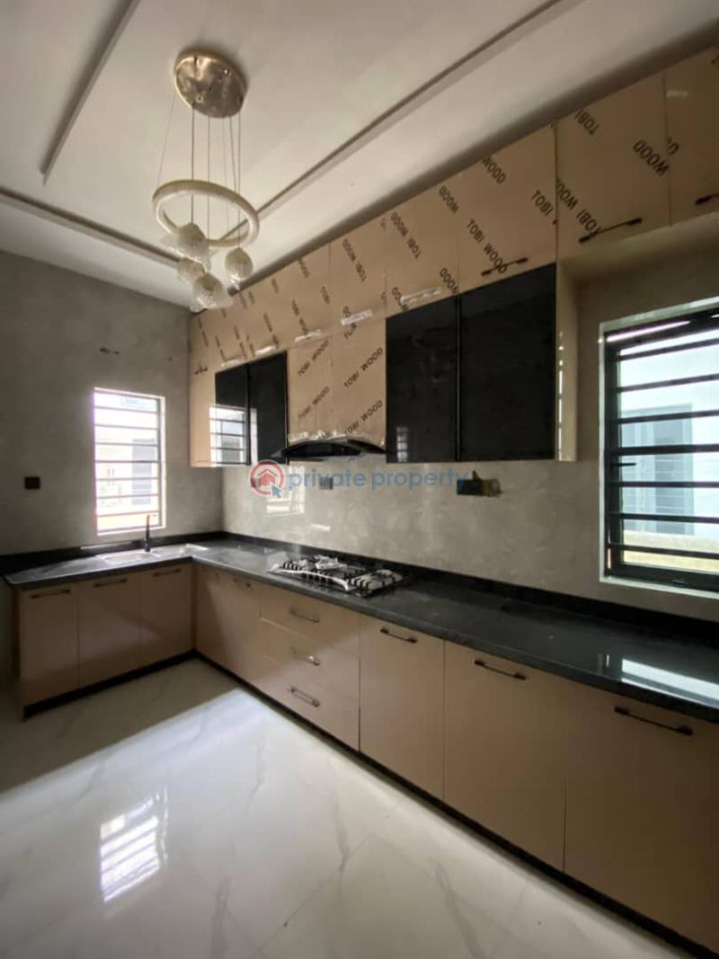 4 bedroom Detached Duplex For Sale Ikota Lekki Lagos - 9