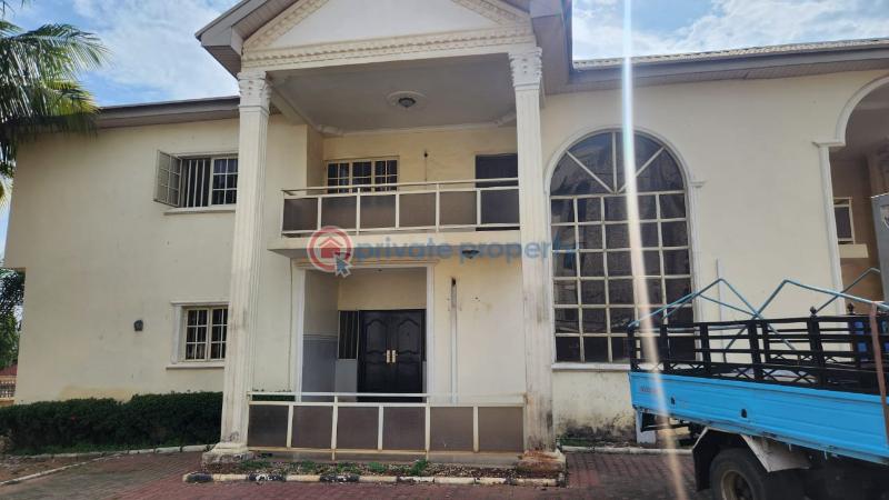 8 bedroom Detached Duplex For Sale Maitama Abuja Phase 1  - 0