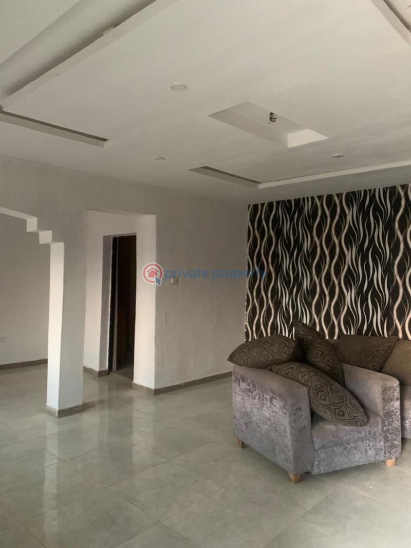 3 bedroom Block Of Flats For Rent Newland Estate, Alaaka, Elebu Akala Express Ibadan Oyo - 13