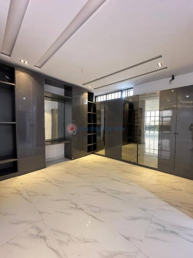 5 bedroom Detached Duplex For Sale Ikota Lekki Lagos - 3