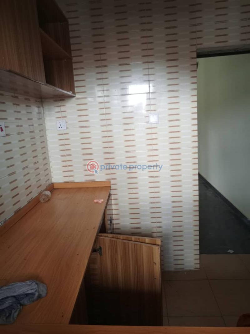 1 bedroom Mini Flat For Rent Aromolaran, Agodi Gate Agodi Ibadan Oyo - 4