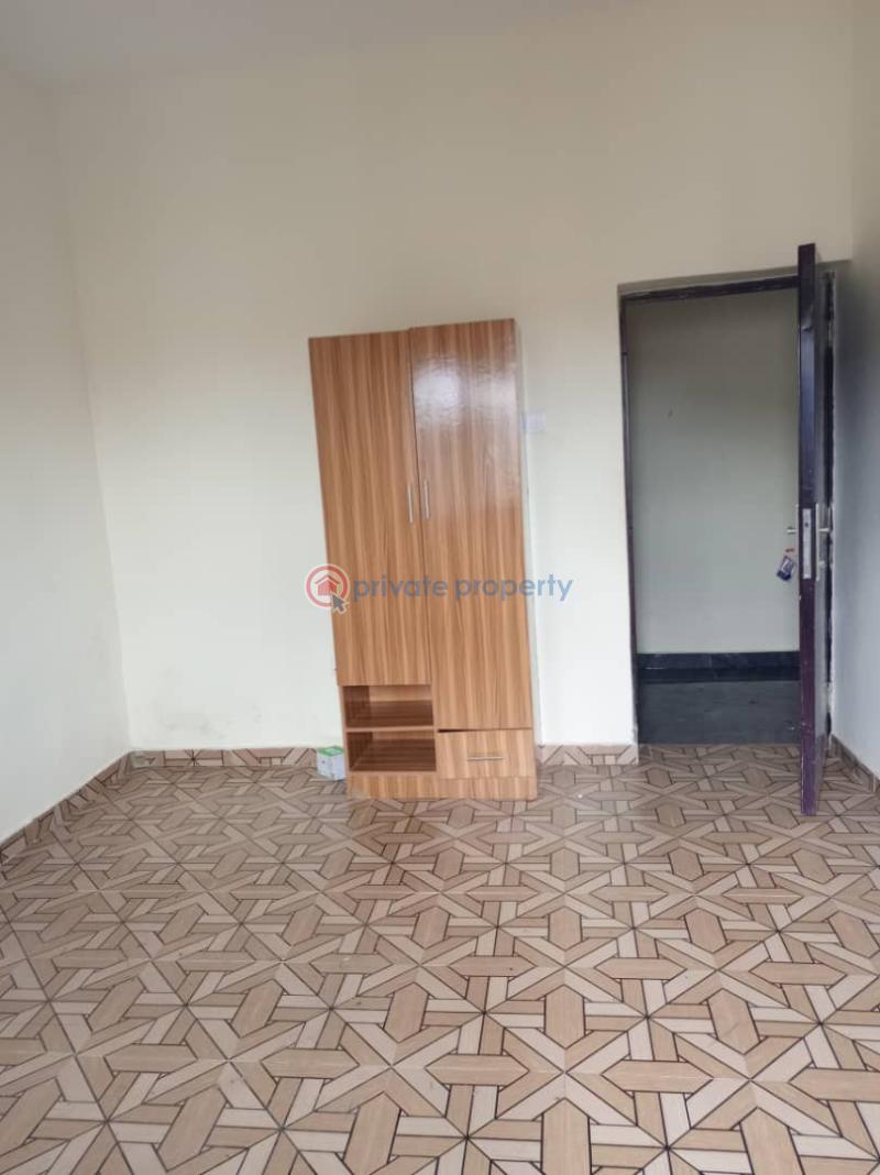 1 bedroom Mini Flat For Rent Aromolaran, Agodi Gate Agodi Ibadan Oyo - 3