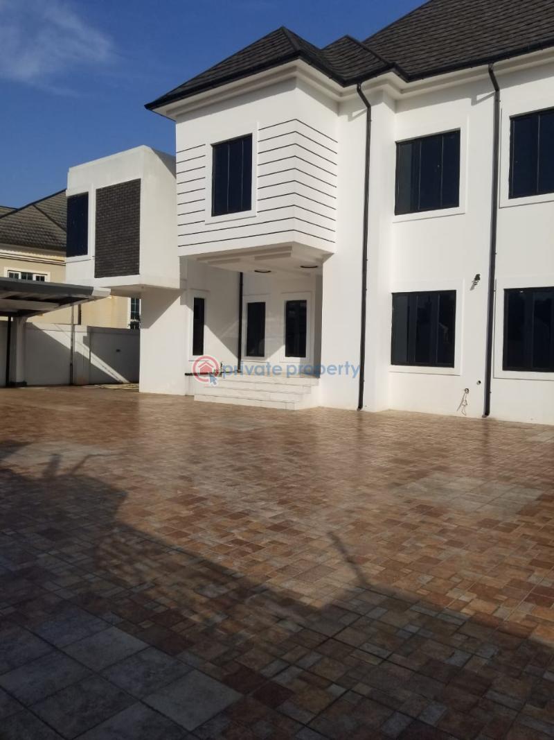 For rent 5 bedroom Duplex Behind Govt House, Core Area Asaba Asaba