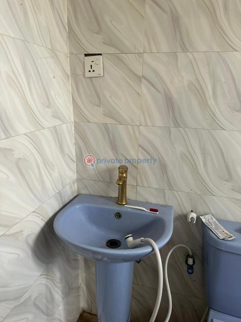 A tastefully built room and parlour selfcon at quarry asunle, akala express - 3 1 bedroom Mini Flat For Rent Asunle, Akala Express Akala Express Ibadan Oyo - 3