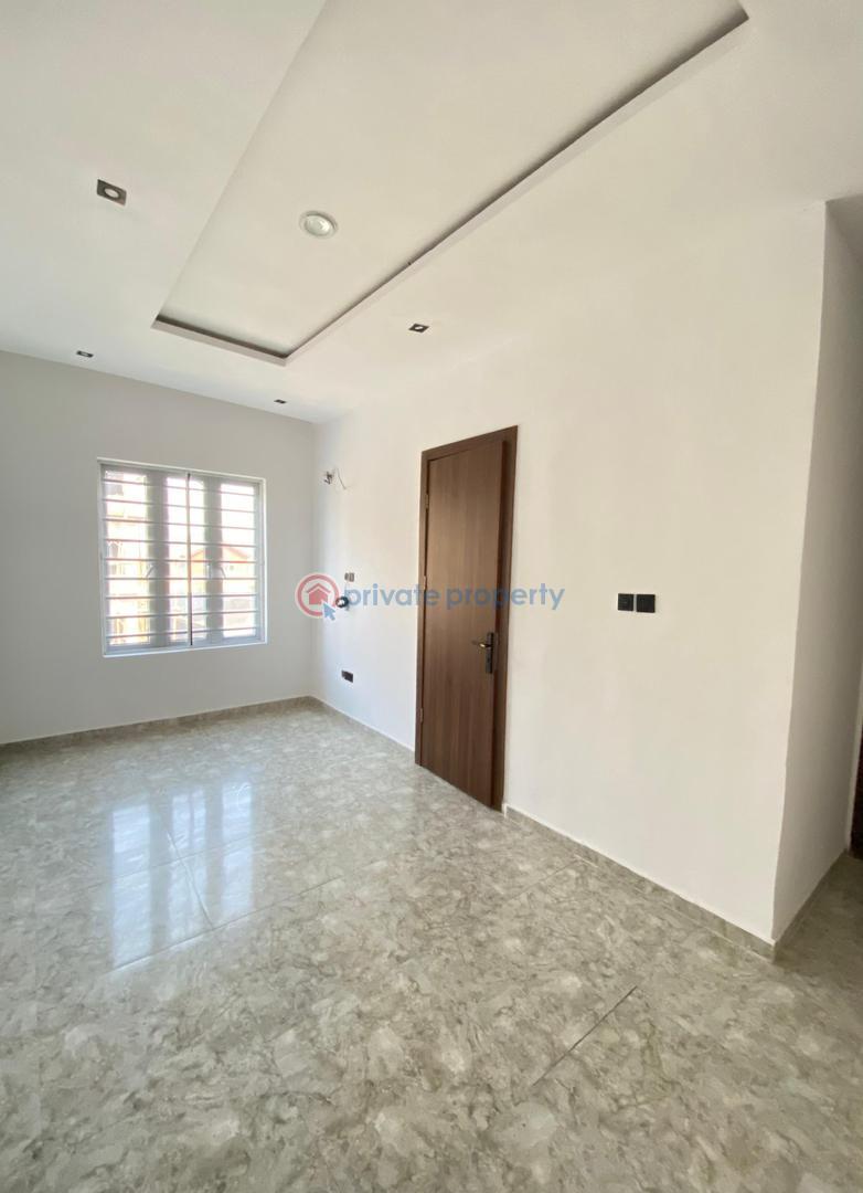 A tastefully designed 3& 4 bedroom terraced duplex. - 2 3 bedroom Terraced Duplex For Sale Ikate Lekki Lagos - 2