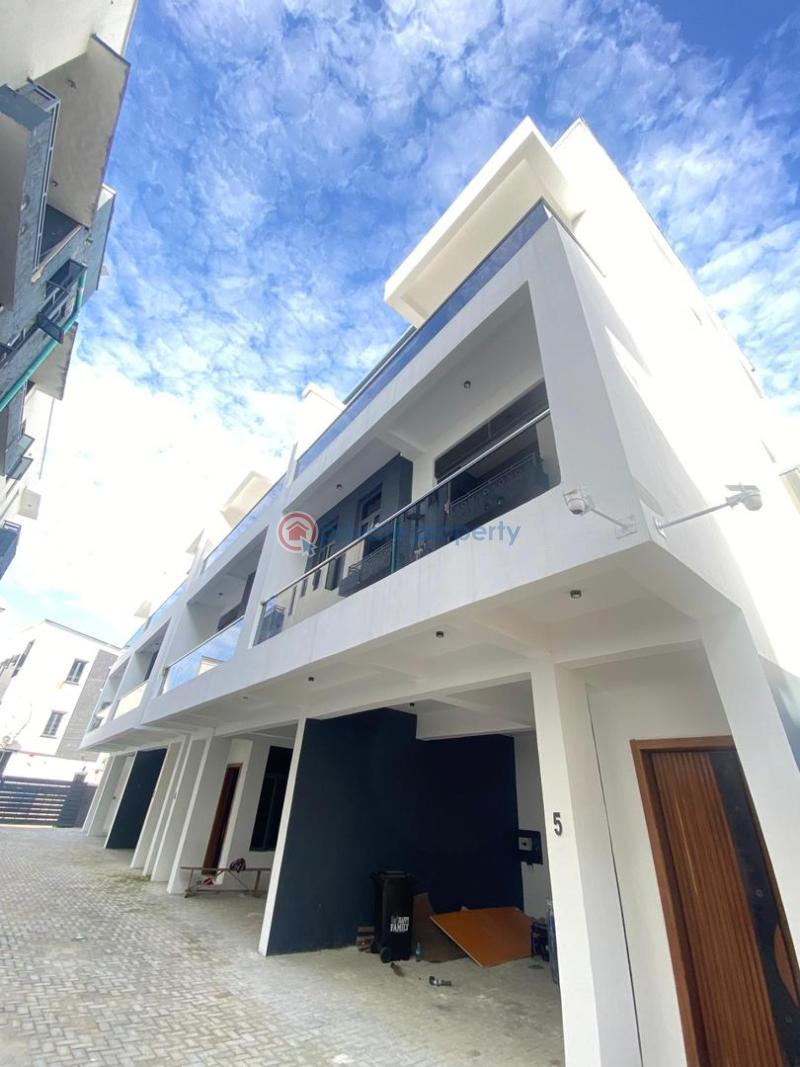 4 bedroom Terraced Duplex For Sale Ologolo Lekki Lagos - 0