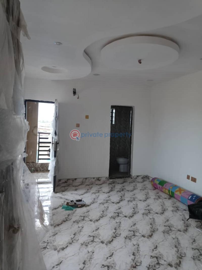 A tastefully finished 2 bedroom flat in iju ishaga - 3 2 bedroom Block Of Flats For Rent Ishaga Ifako-Ijaiye Lagos - 3