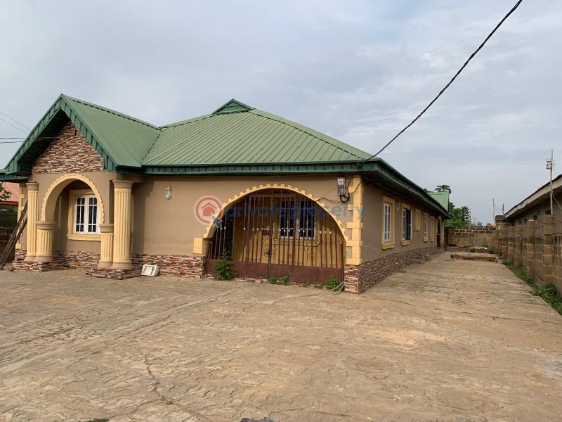 3 bedroom Semi detached Bungalow For Sale Alaaapa Estate, Off Lagos Abeokuta Expressway, Abeokuta Abeokuta Ogun - 1