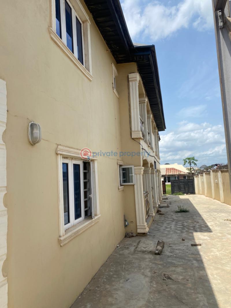 3 bedroom Block Of Flats For Rent Olomoore Housing Estate, Abeokuta Abeokuta Ogun - 11