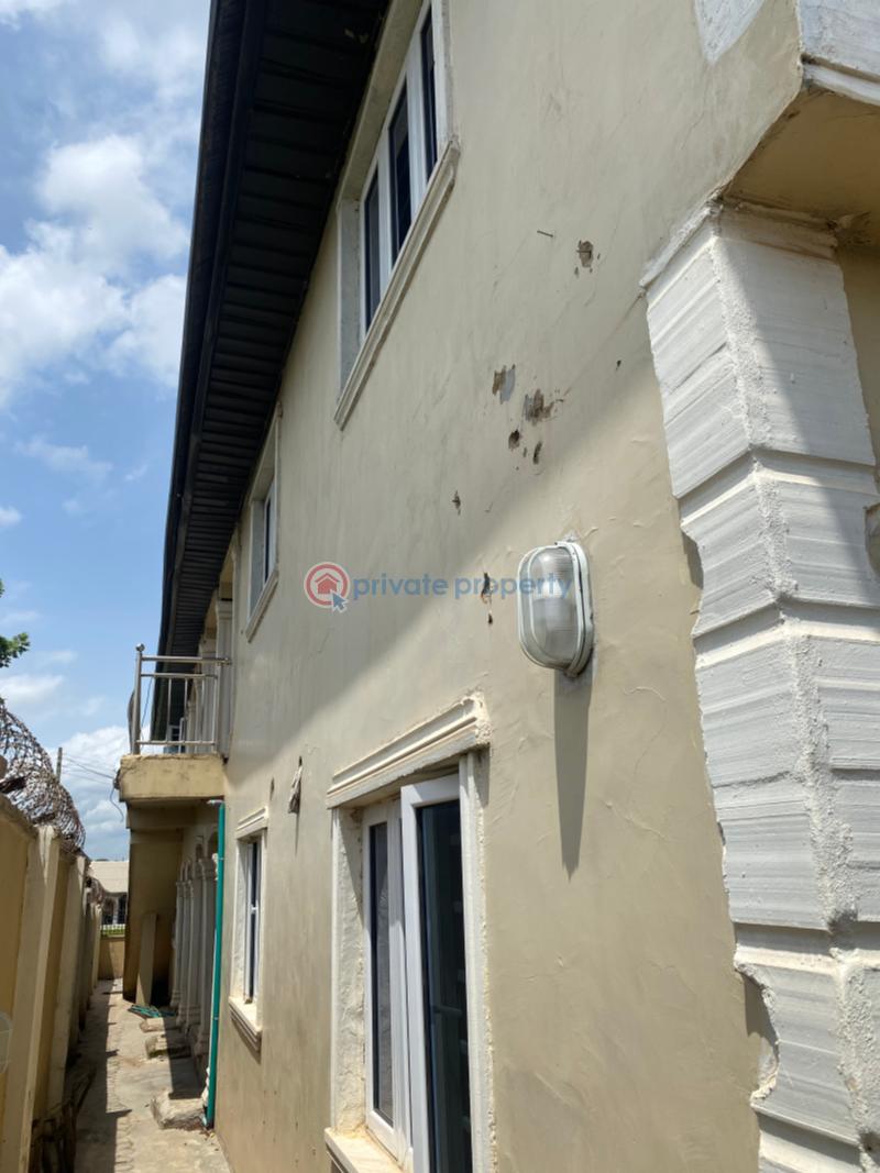 3 bedroom Block Of Flats For Rent Olomoore Housing Estate, Abeokuta Abeokuta Ogun - 10
